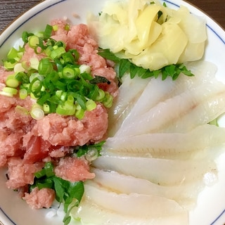 キスとネギトロの海鮮丼